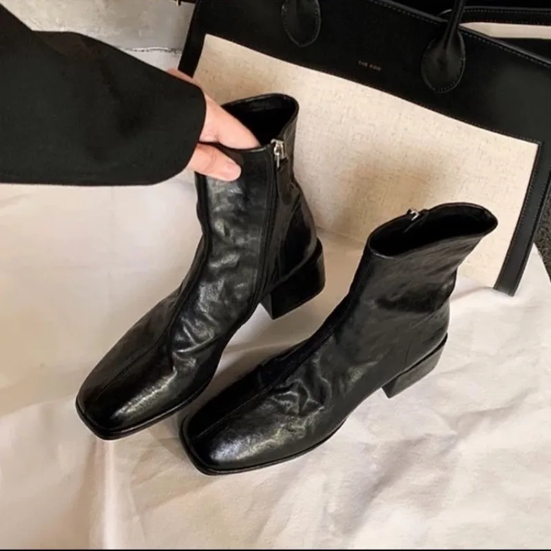 New Women's Shoes Designer Hee - đánh giá và giá Ethnic Fashion Designer
